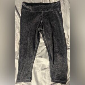 Adidas Climalite Womens Medium Mid Rise 7/8 Textured Grey Print Leggings EUC